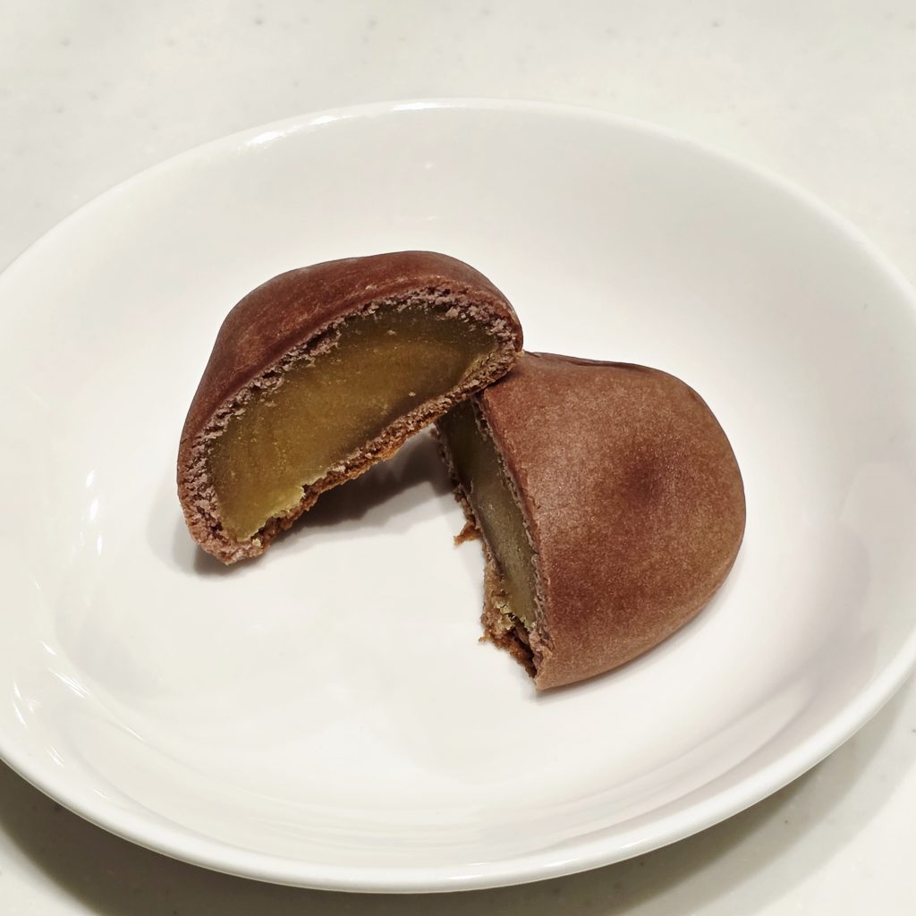 無印良品 安納芋まんじゅうの中身と断面